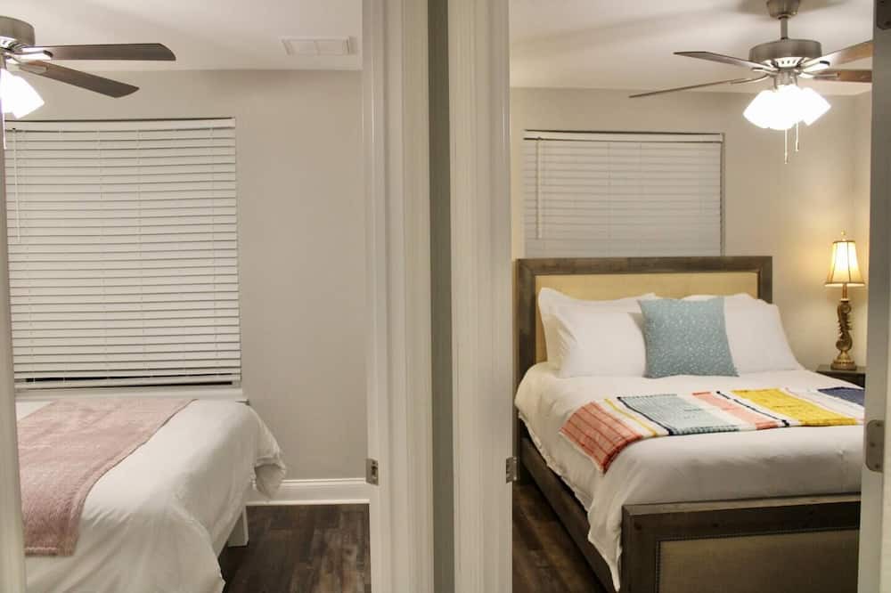 Photo of Bedroom in Bartow