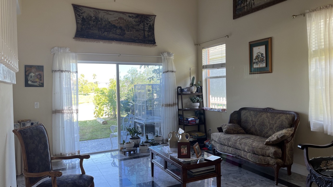 Photo of Livingroom in County Line Coalition