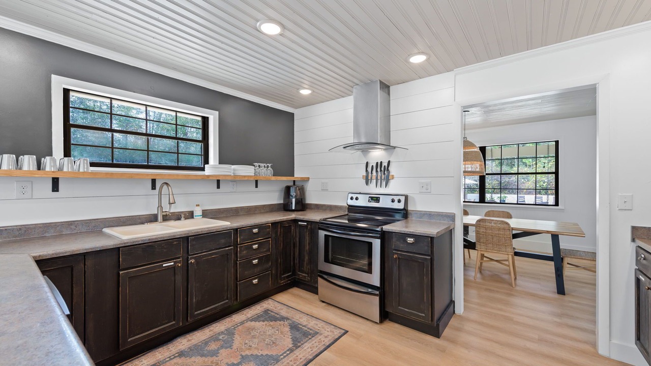 Photo of Kitchen in Cantonment