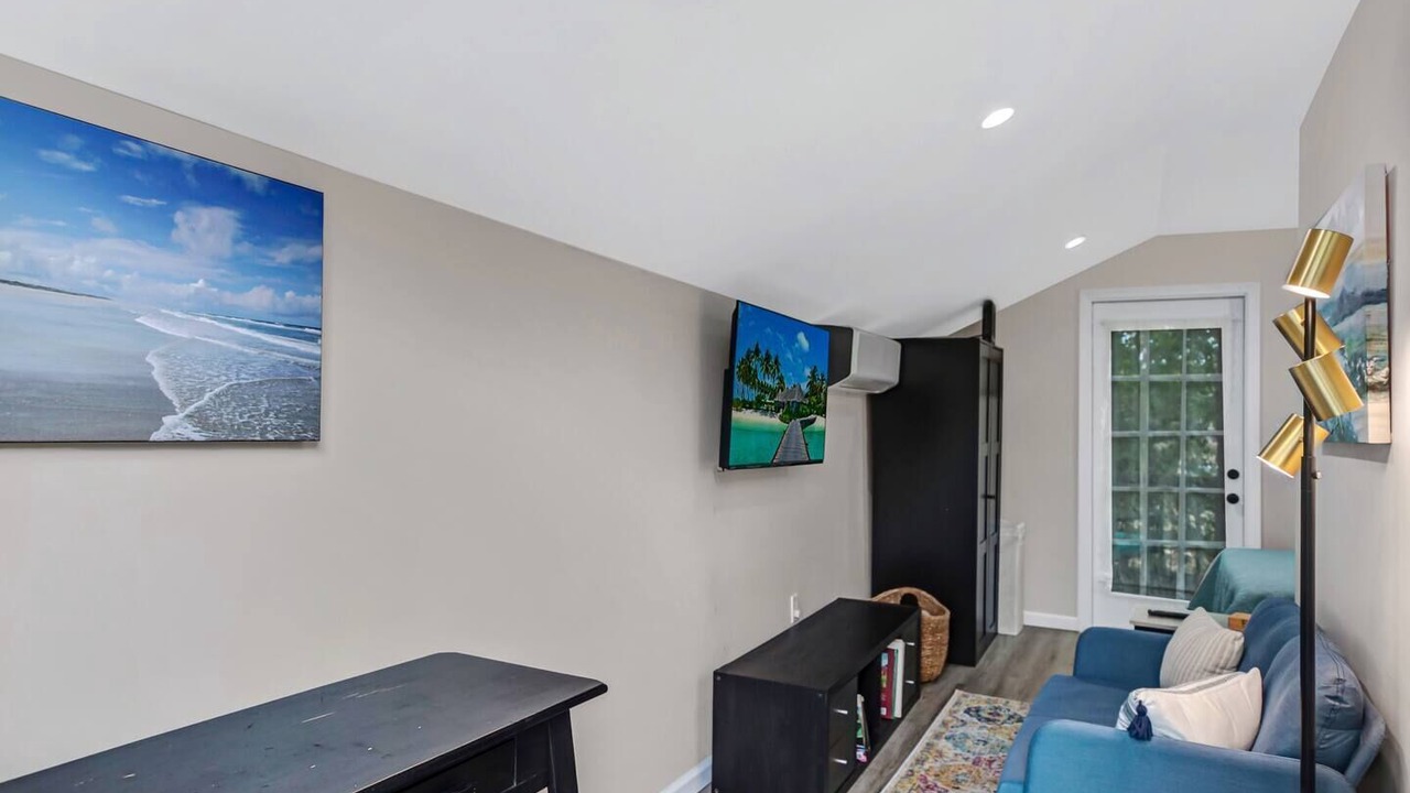 Photo of Livingroom in Murray Hill