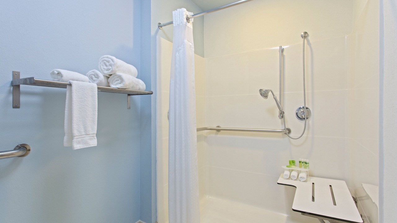 Photo of Bathroom in Downtown Dunedin
