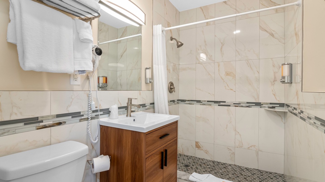 Photo of Bathroom in Palm River Estates