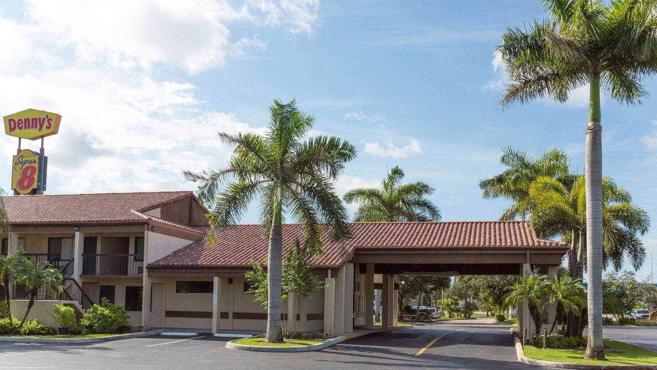 Photo of Outdoor in Riviera Beach