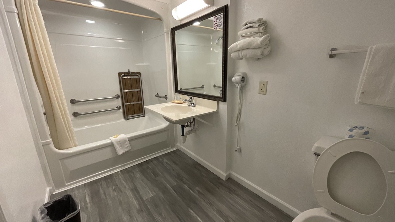 Photo of Bathroom in Punta Gorda