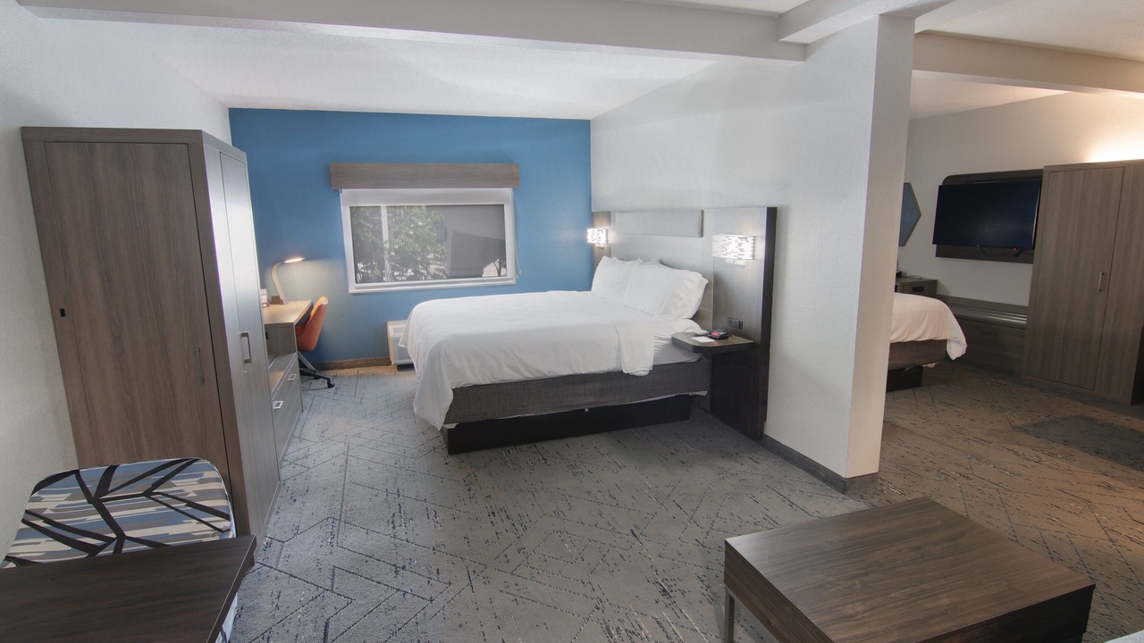 Photo of Bedroom in Davie