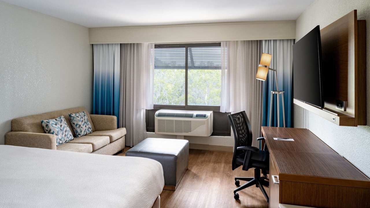 Photo of Bedroom in Central Naples