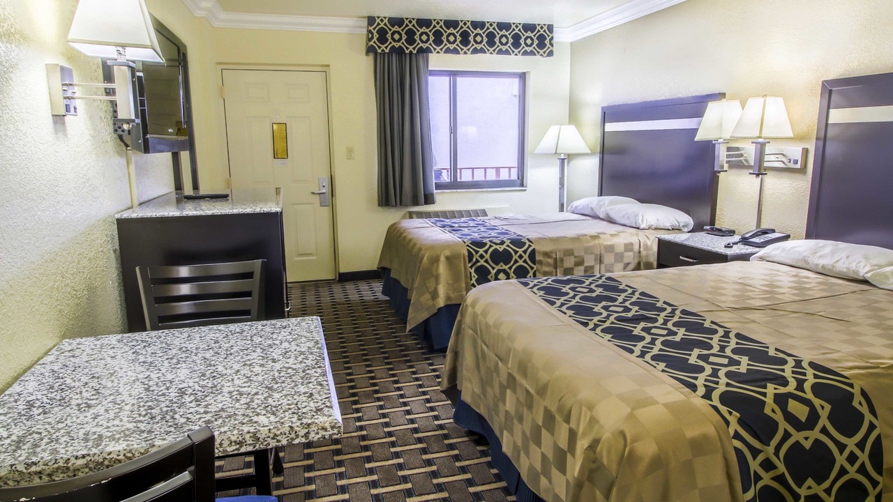 Photo of Bedroom in Hunt Club