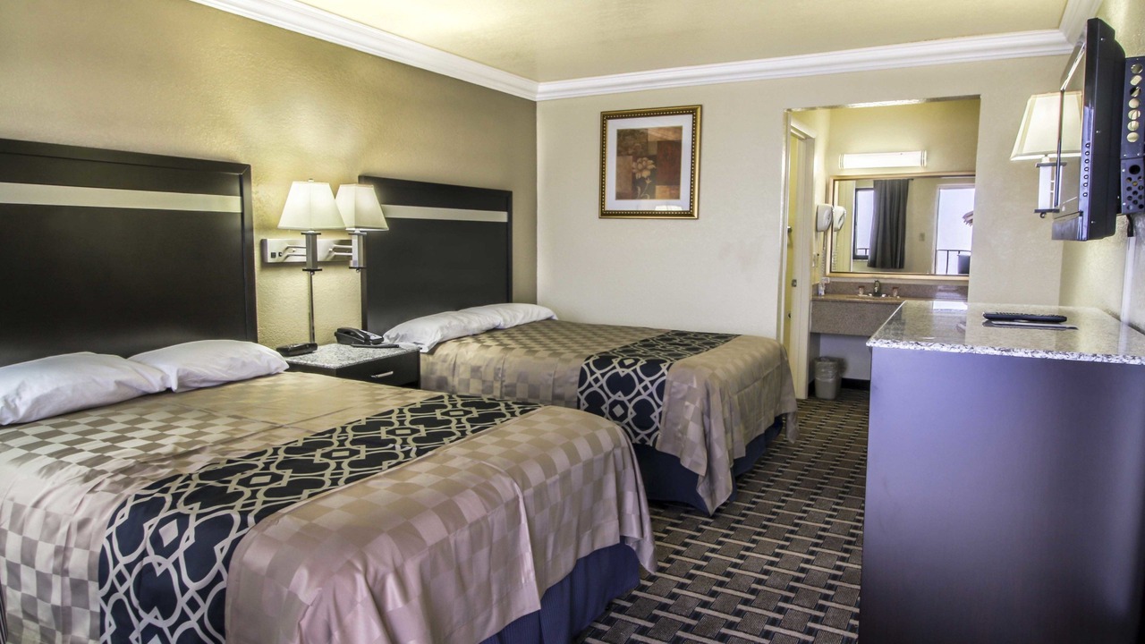 Photo of Bedroom in Hunt Club