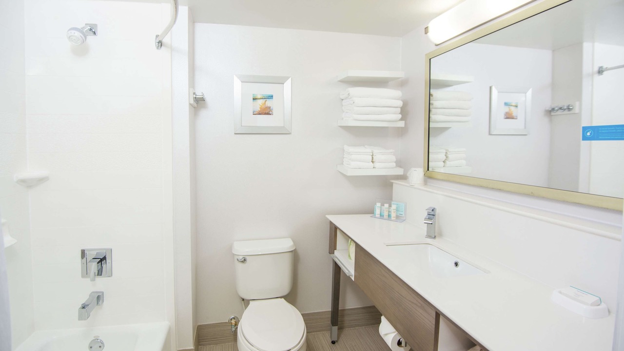 Photo of Bathroom in Southpoint