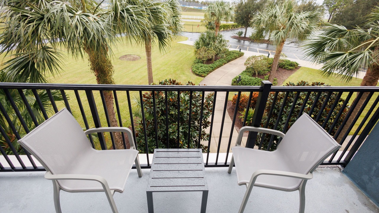 Photo of Patio Balcony in Sebring