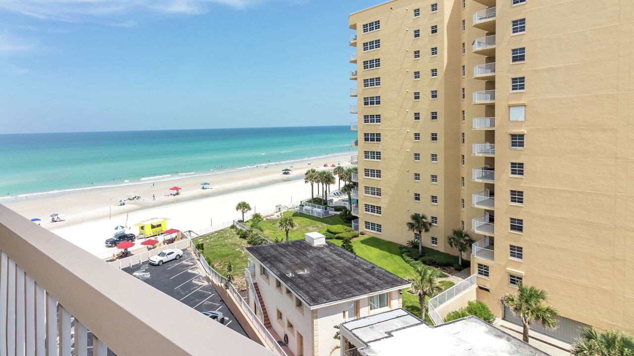 Photo of Bedroom in Daytona Beach Shores