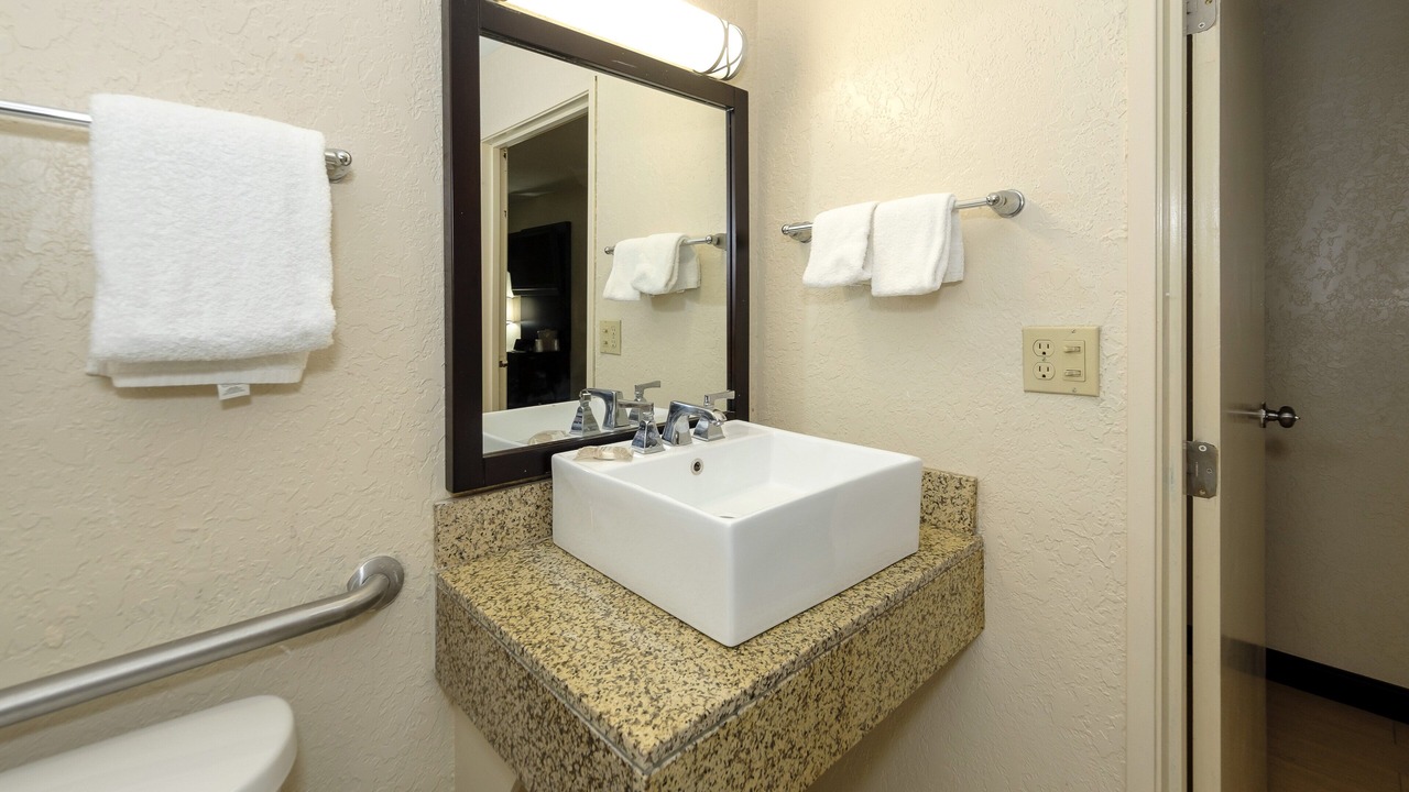 Photo of Bathroom in Highlands