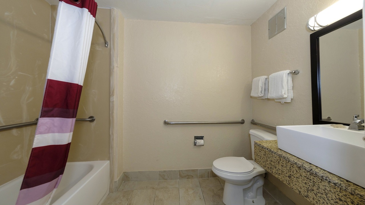 Photo of Bathroom in Highlands