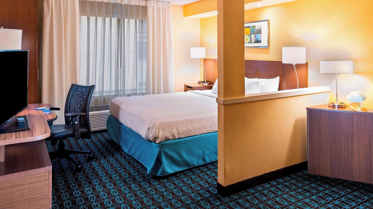 Photo of Bedroom in Buckhead Village