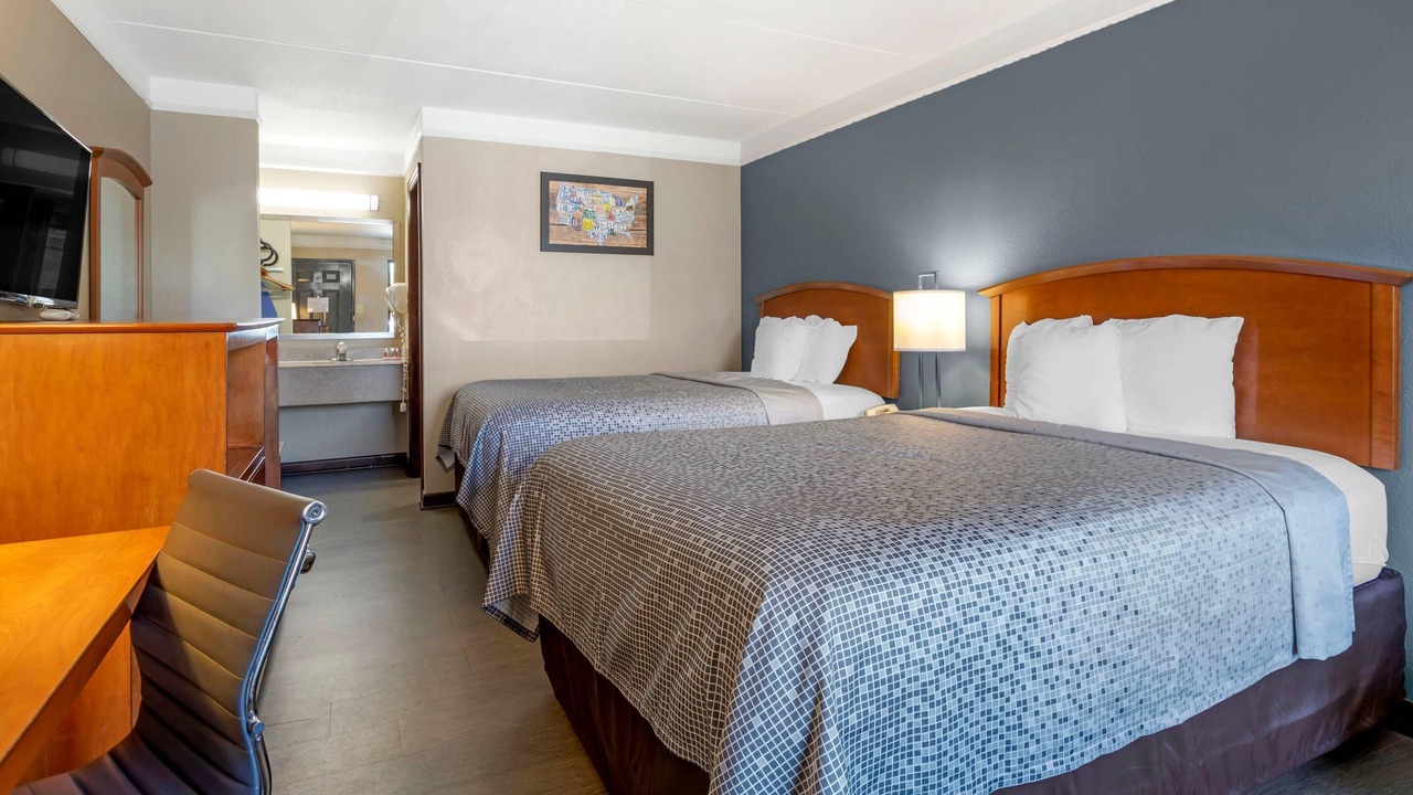 Photo of Bedroom in Knoxville