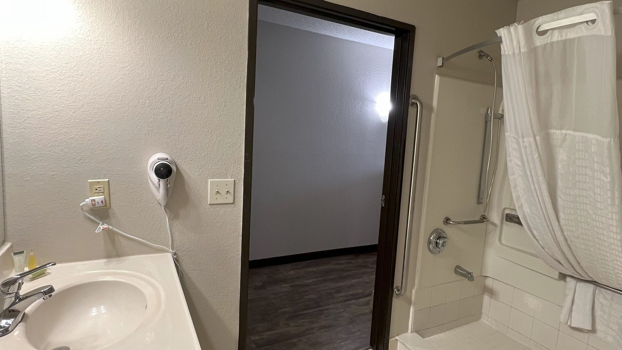Photo of Bathroom in Orange Park