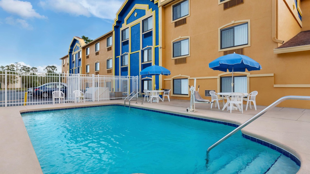 Photo of Outdoor in Orange Park