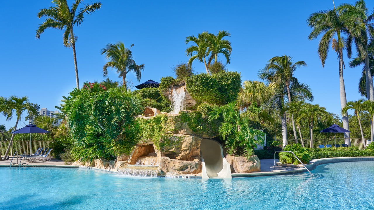 Photo of Outdoor in Park Shore