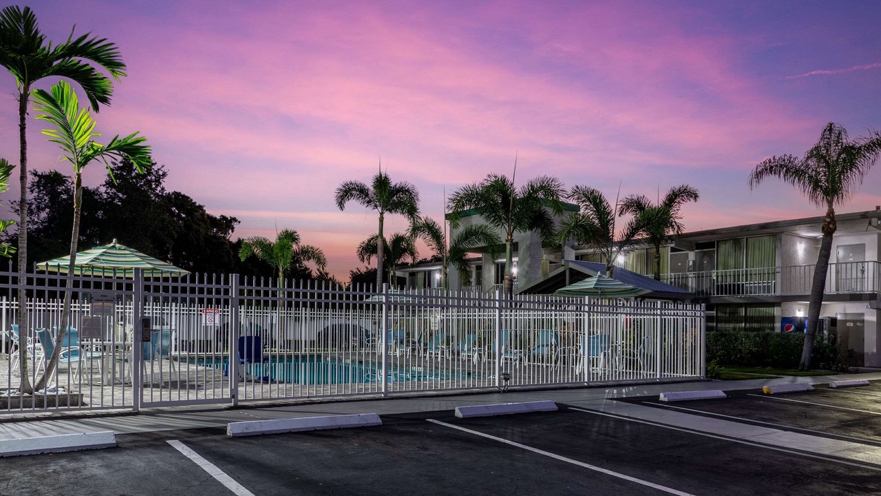 Photo of Outdoor in Bayshore Gardens