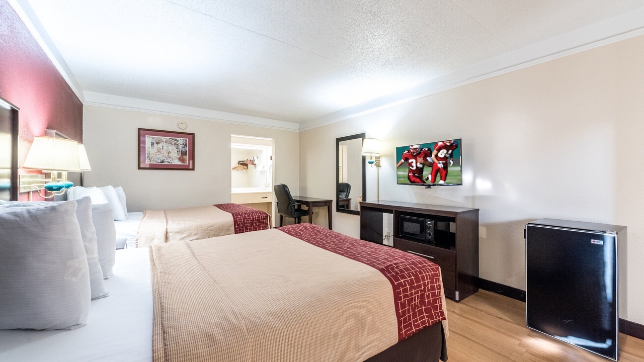 Photo of Bedroom in Clinton