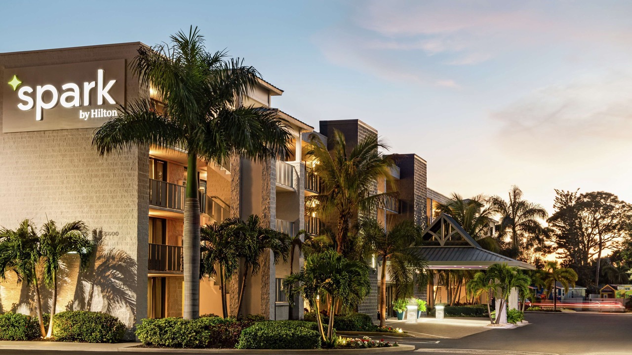 Photo of Outdoor in Gulf Gate Estates