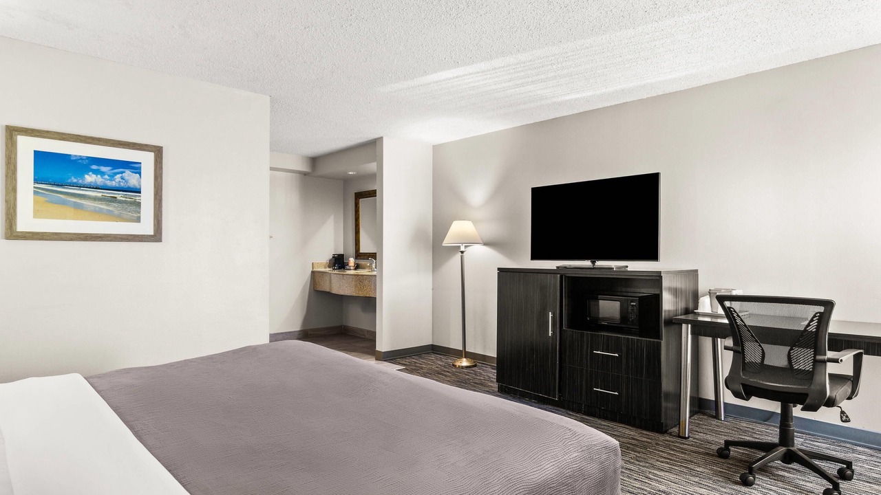 Photo of Bedroom in Orange Park