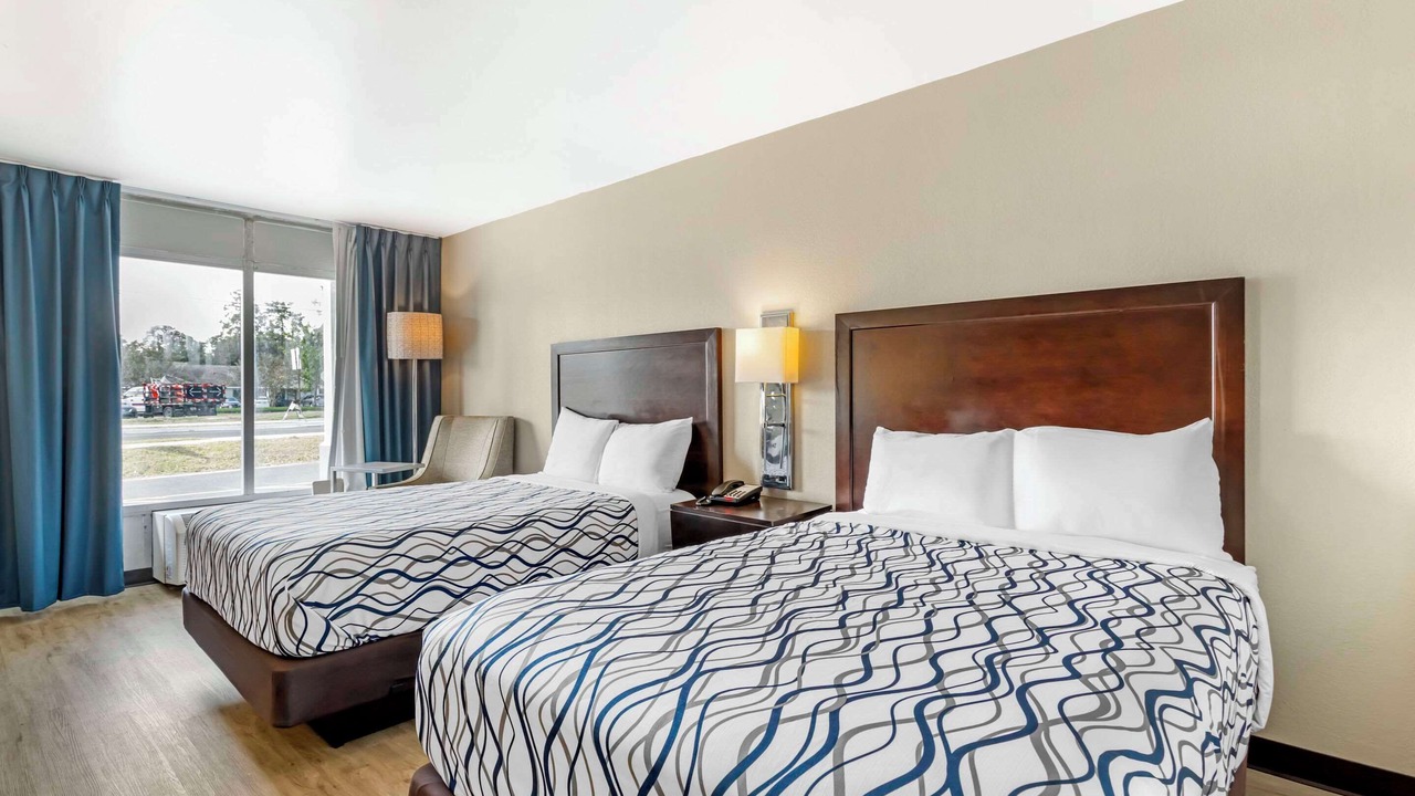 Photo of Bedroom in Orange Park