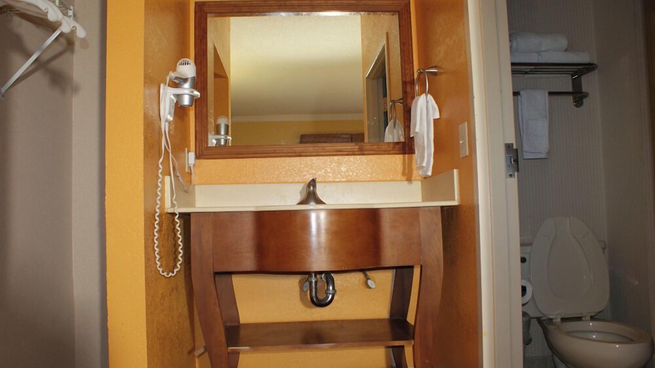 Photo of Bathroom in Crestview