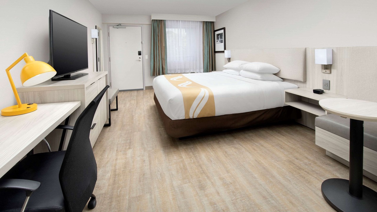 Photo of Bedroom in Atlantic Beach