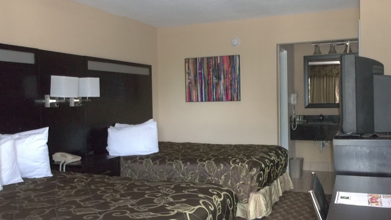 Photo of Bedroom in Riverside Park