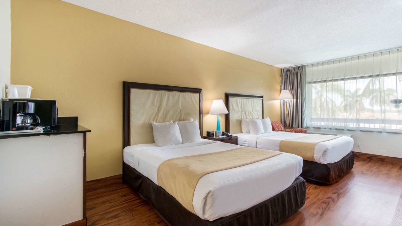 Photo of Bedroom in East Boca Raton