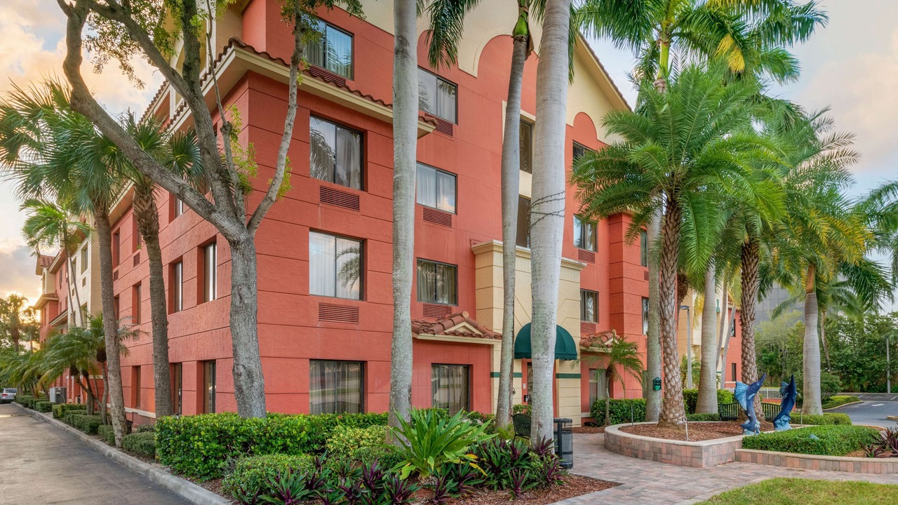 Photo of Buildings in North Palm Beach