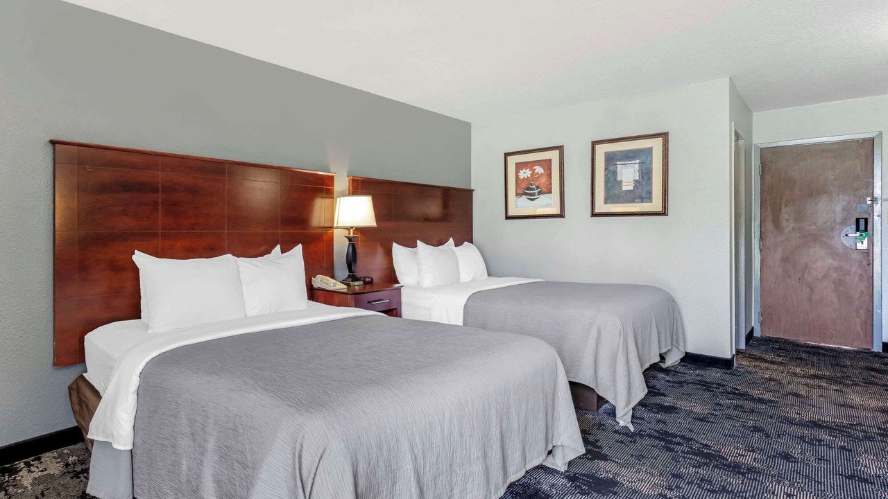 Photo of Bedroom in Stuart