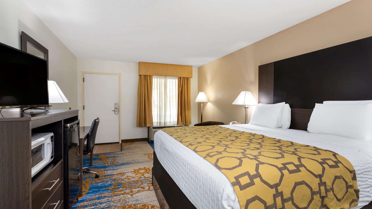 Photo of Bedroom in Tallahassee