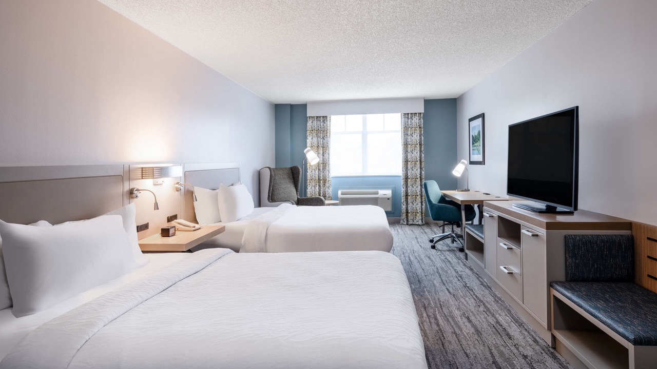 Photo of Bedroom in Palm Valley