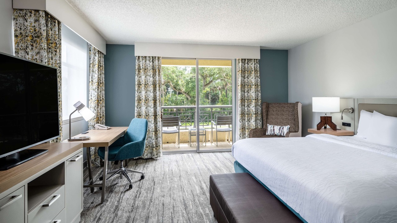 Photo of Bedroom in Palm Valley