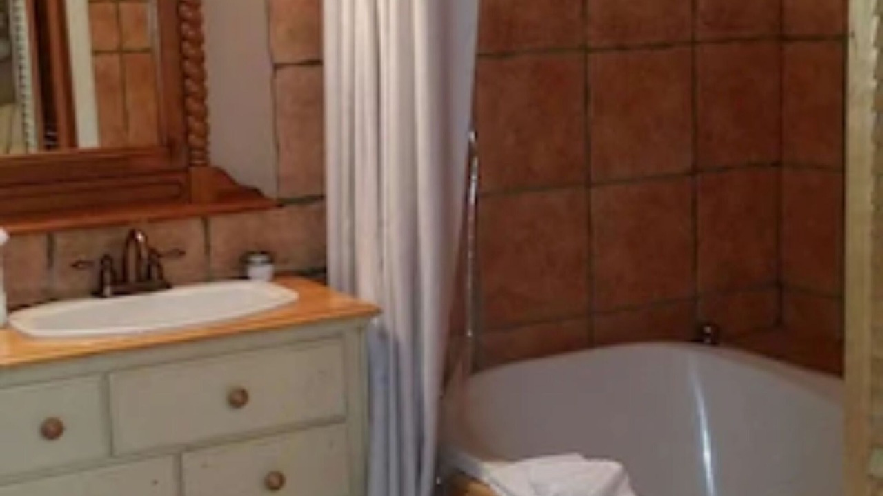 Photo of Bathroom in Fernandina Beach