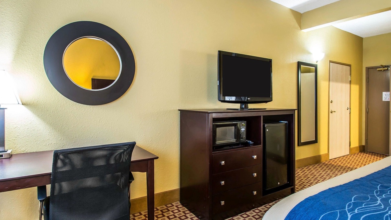 Photo of Bedroom in Plant City