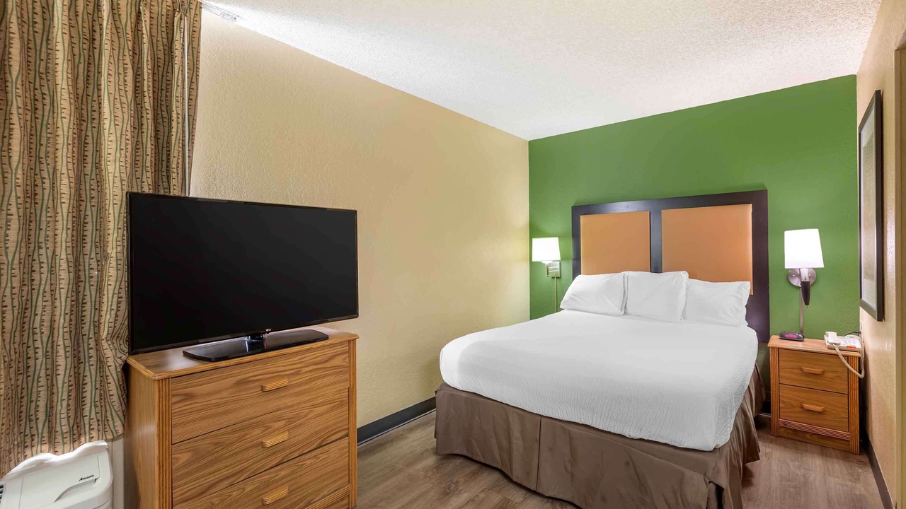 Photo of Bedroom in Baymeadows