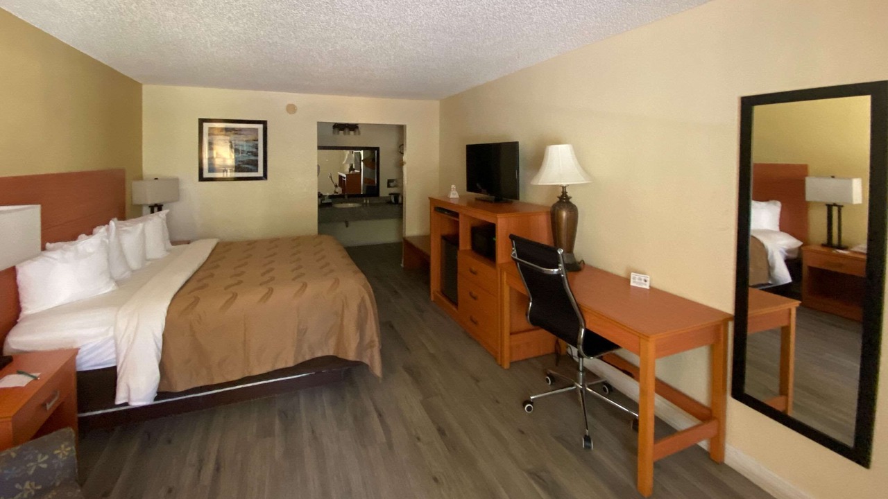 Photo of Bedroom in Chiefland