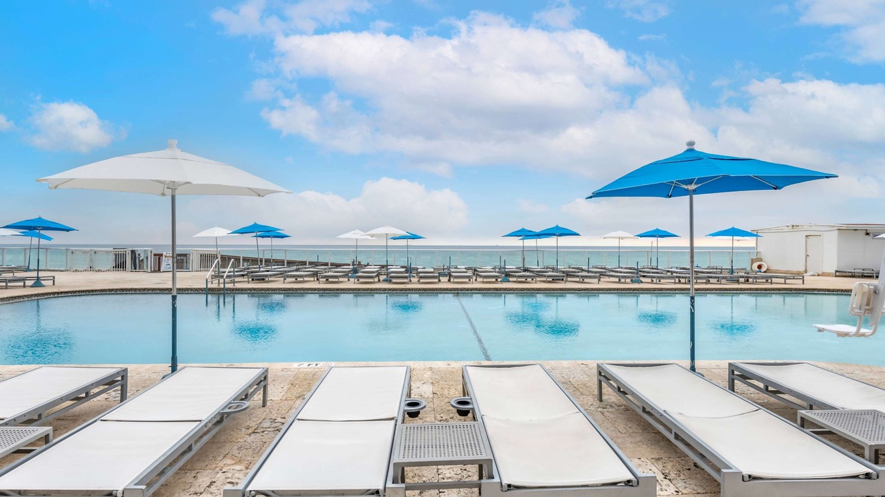 Photo of Outdoor in Sunny Isles Beach