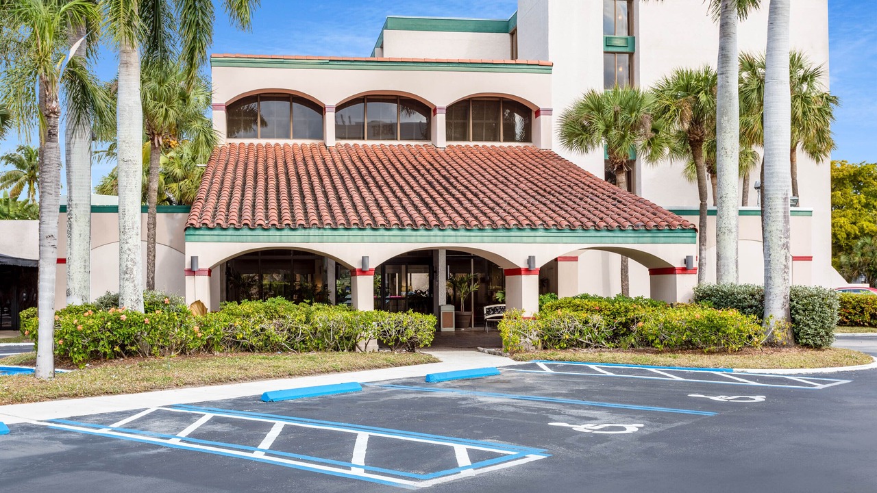 Photo of Outdoor in Villages of Palm Beach Lakes