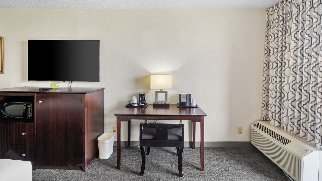 Photo of Bedroom in Villages of Palm Beach Lakes
