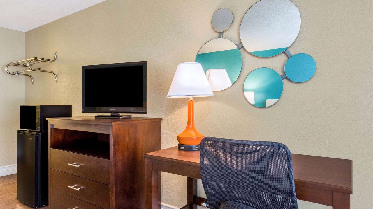 Photo of Bedroom in Lakeland