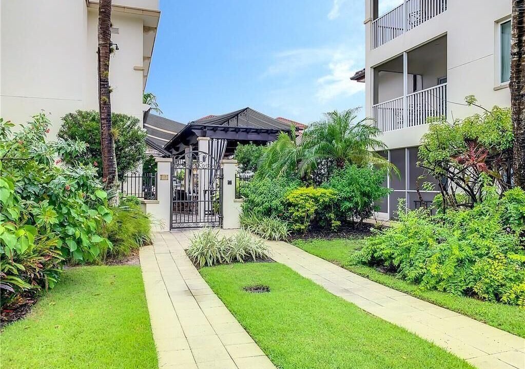 Photo of Outdoor in Old Naples