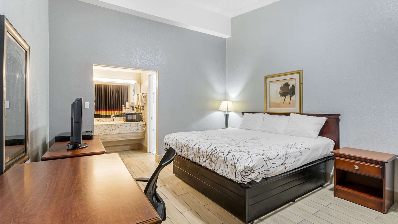 Photo of Bedroom in Homosassa Springs