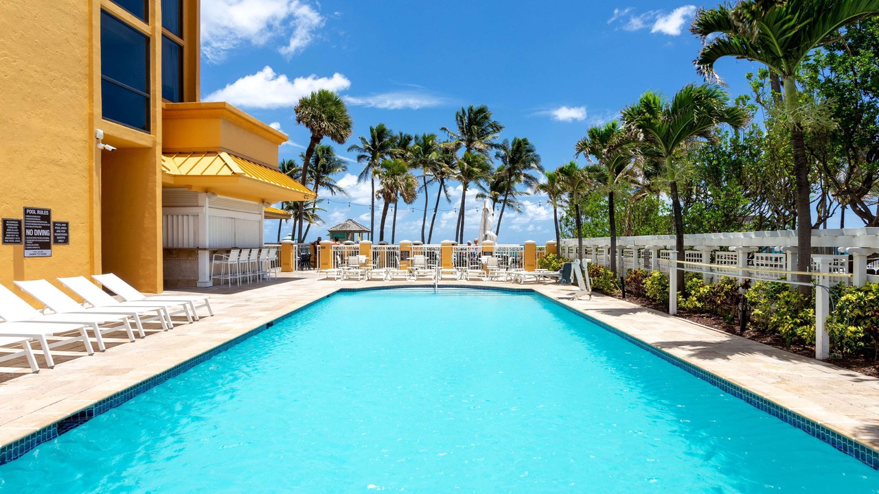 Photo of Outdoor in Deerfield Beach