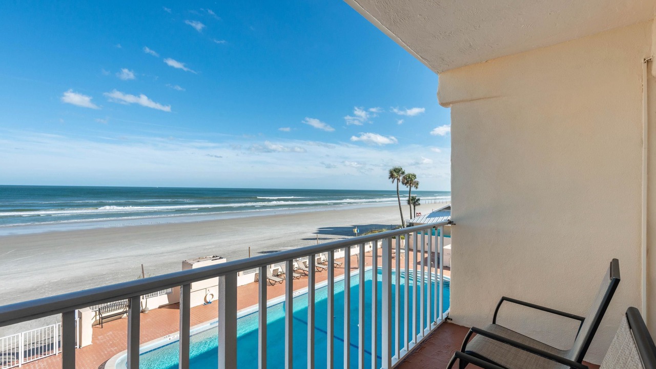Photo of Patio Balcony in East Daytona
