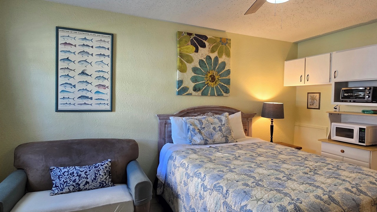 Photo of Bedroom in Indialantic