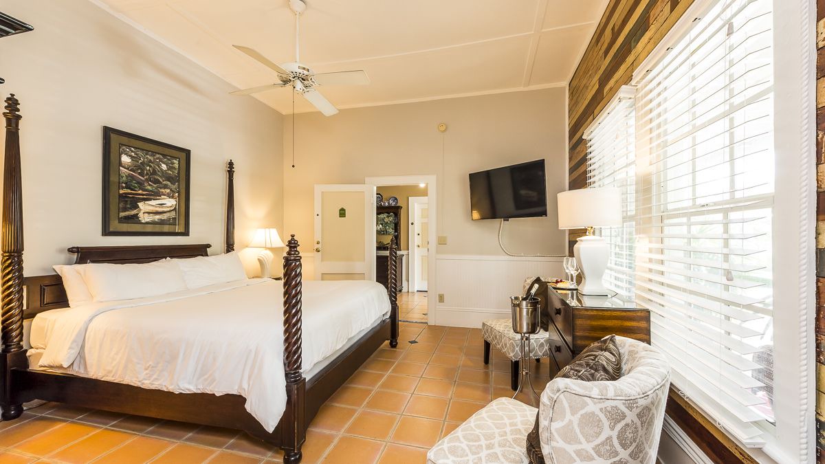 Photo of Bedroom in Historic Seaport